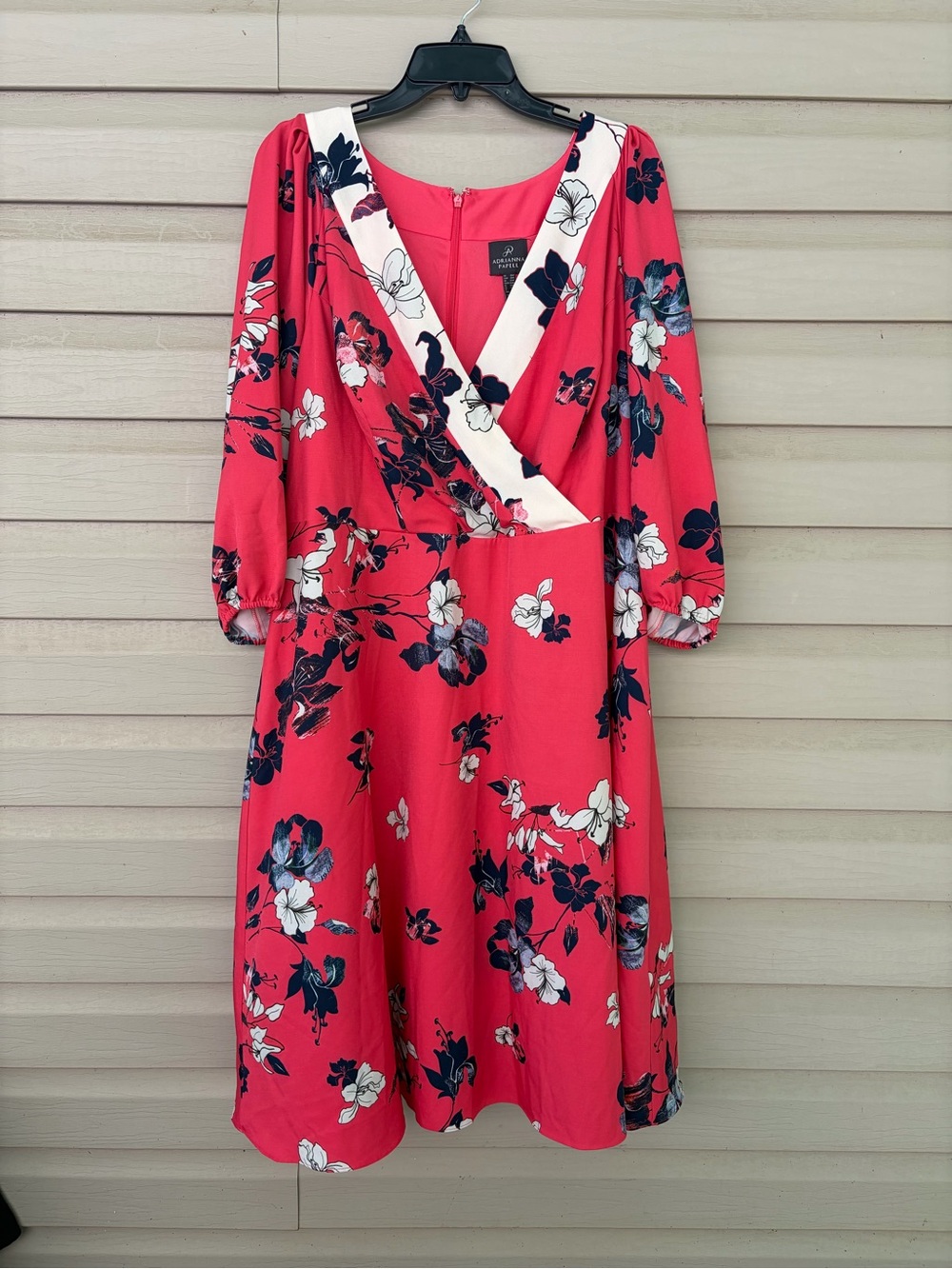 Adrianna Papell Floral V-Neck Flowy Long Sleeve Dress - Size 18 W
